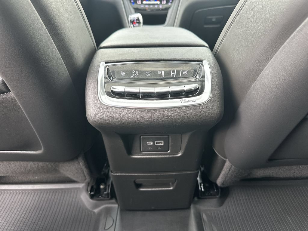 Certified 2023 Cadillac XT6 Premium Luxury w/ Technology Package FWD image 22