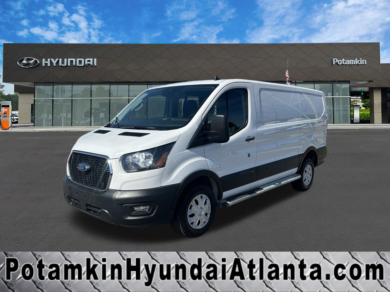 Used 2024 Ford Transit 250 Low Roof w/ Exterior Upgrade Package RWD video 1