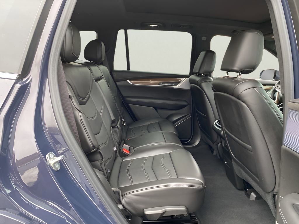 Certified 2024 Cadillac XT6 Premium Luxury w/ Platinum Package image 20