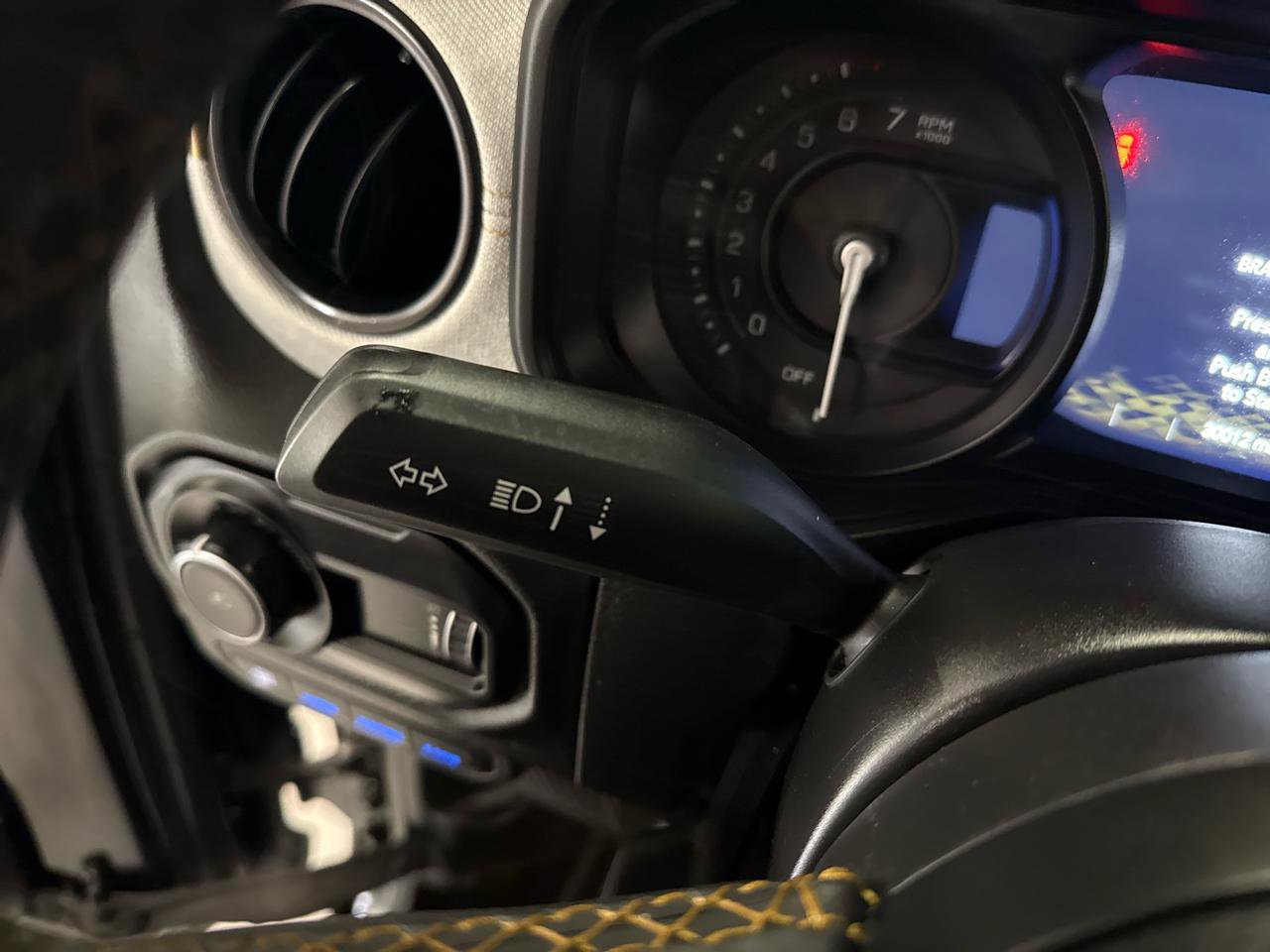 Used 2024 Jeep Wrangler Unlimited image 14