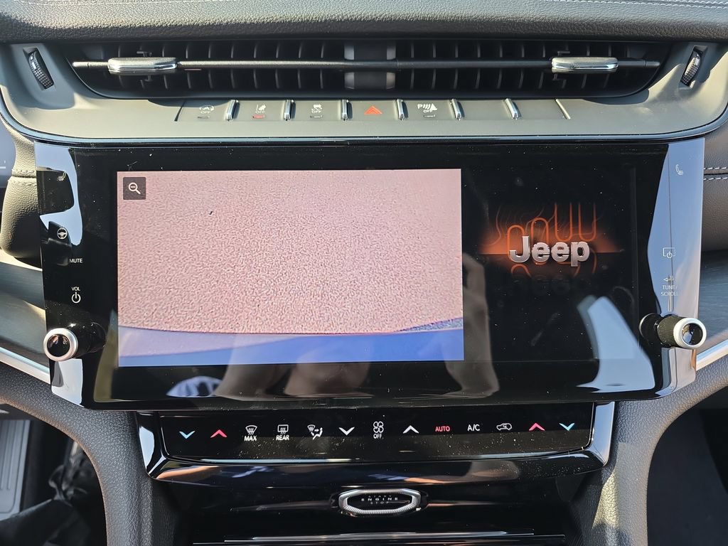 New 2026 Jeep Grand Cherokee L 4WD image 26