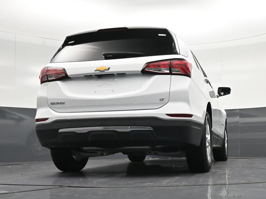 Used 2024 Chevrolet Equinox LT FWD image 18