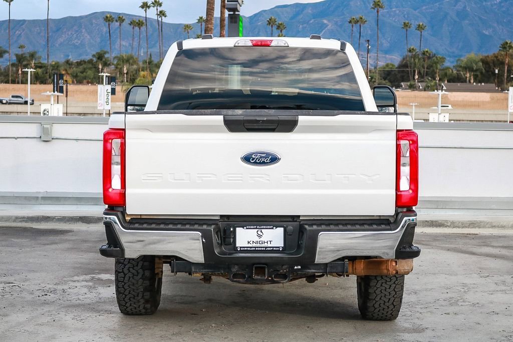 Used 2024 Ford F250 XLT w/ FX4 Off-Road Package image 8