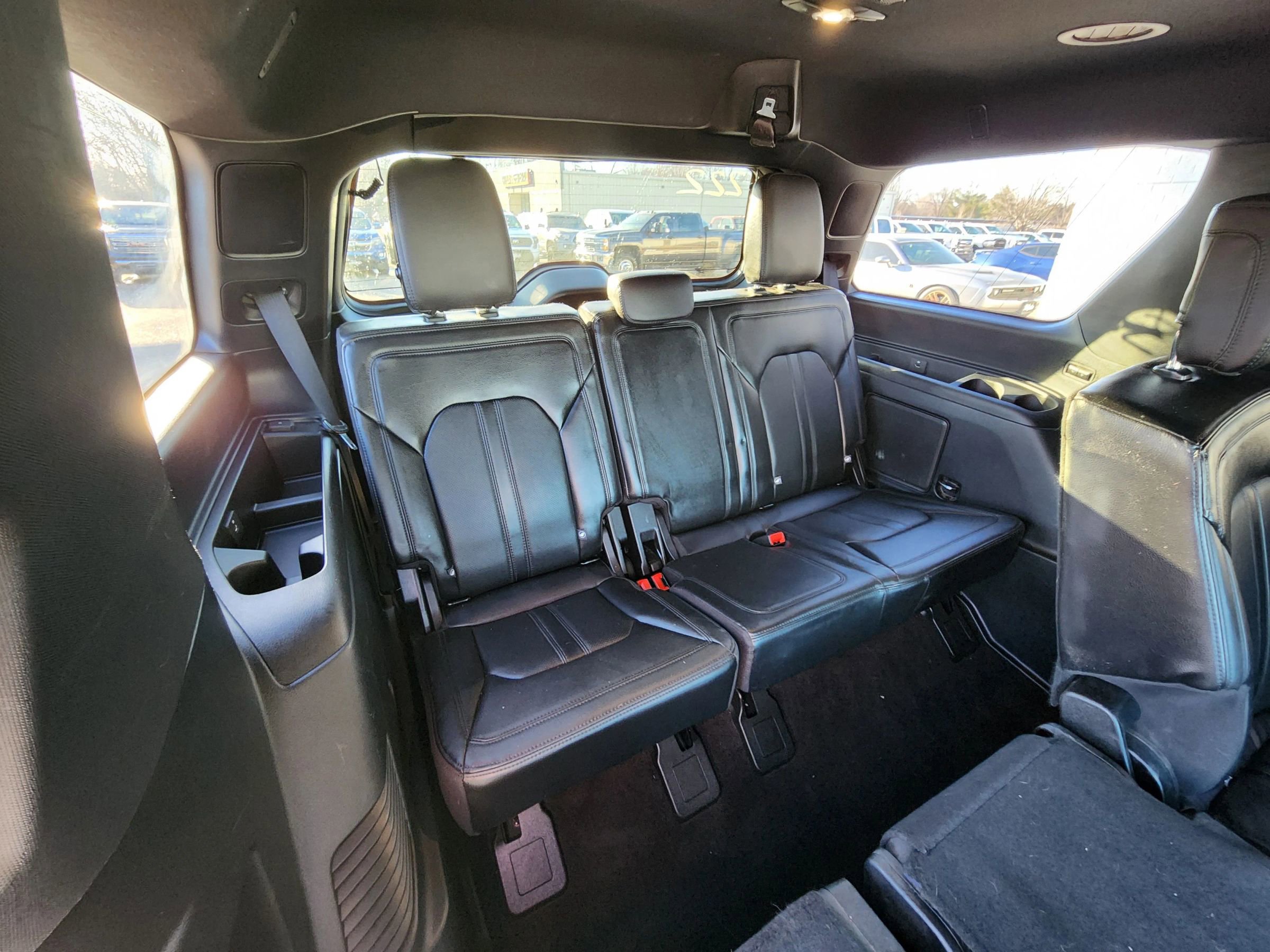 Used 2020 Ford Expedition Limited w/ Equipment Group 301A image 16