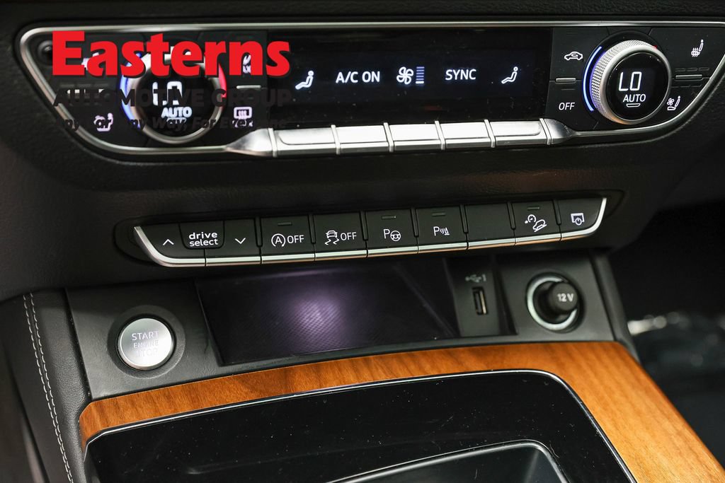 Used 2023 Audi Q5 Prestige w/ Prestige Package AWD/4WD image 21