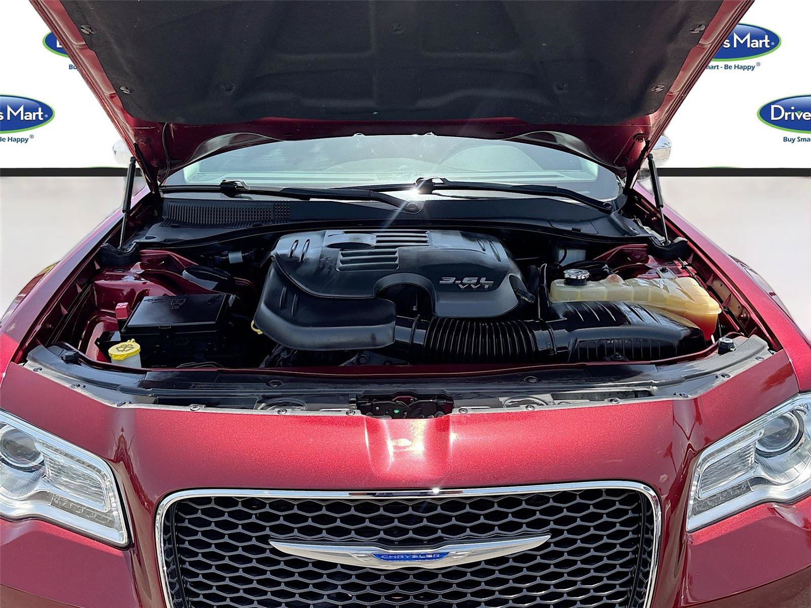 Used 2018 Chrysler 300 Limited w/ Safetytec Plus Group RWD image 31