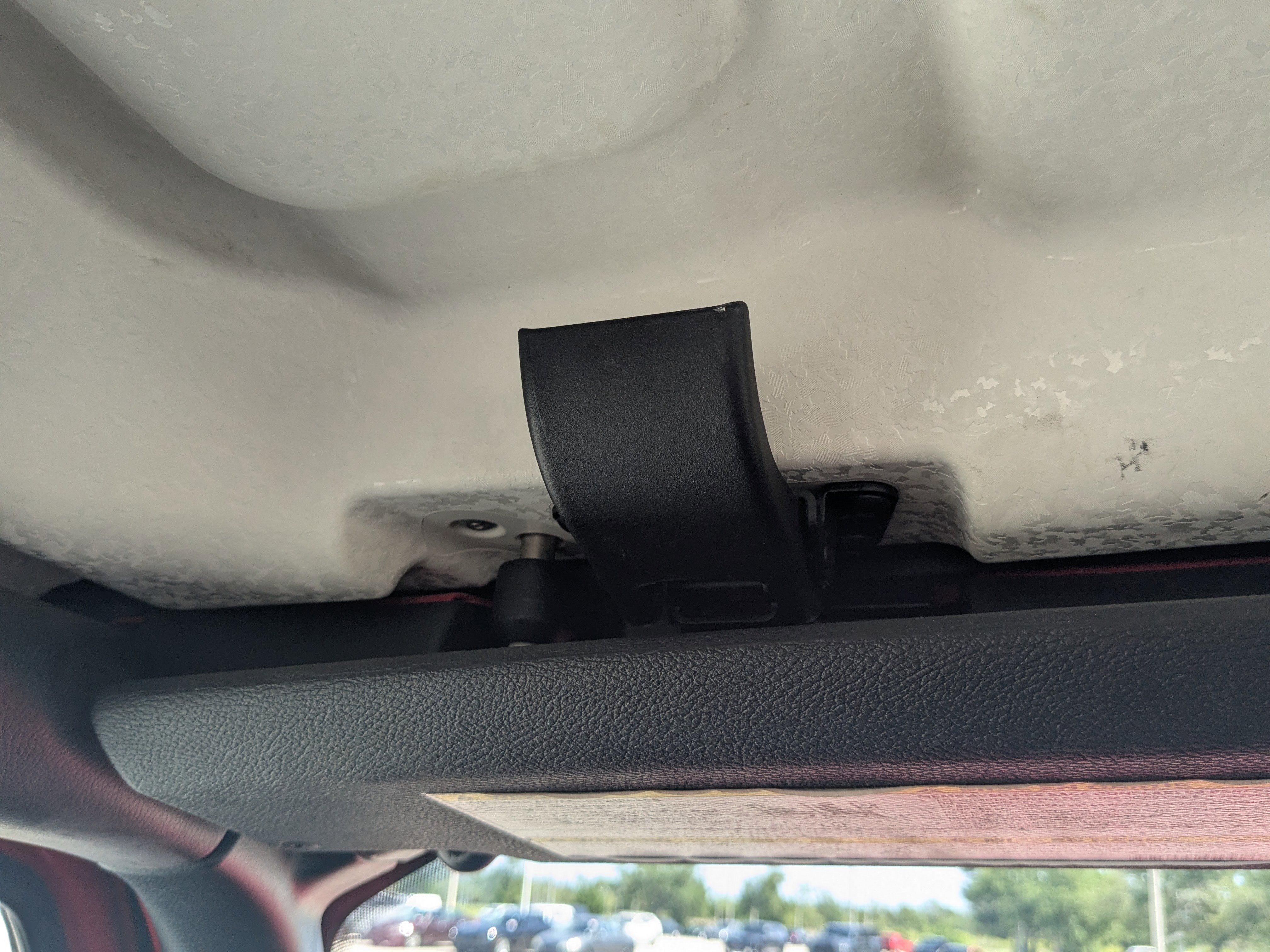 Used 2019 Jeep Wrangler Sport image 28