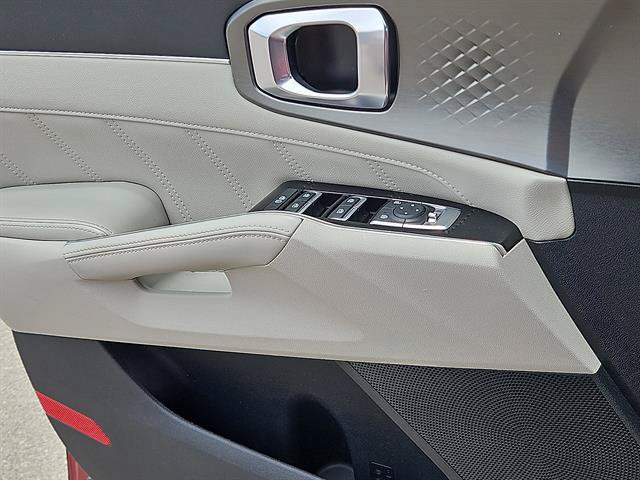 Used 2022 Kia Sorento SX FWD image 13