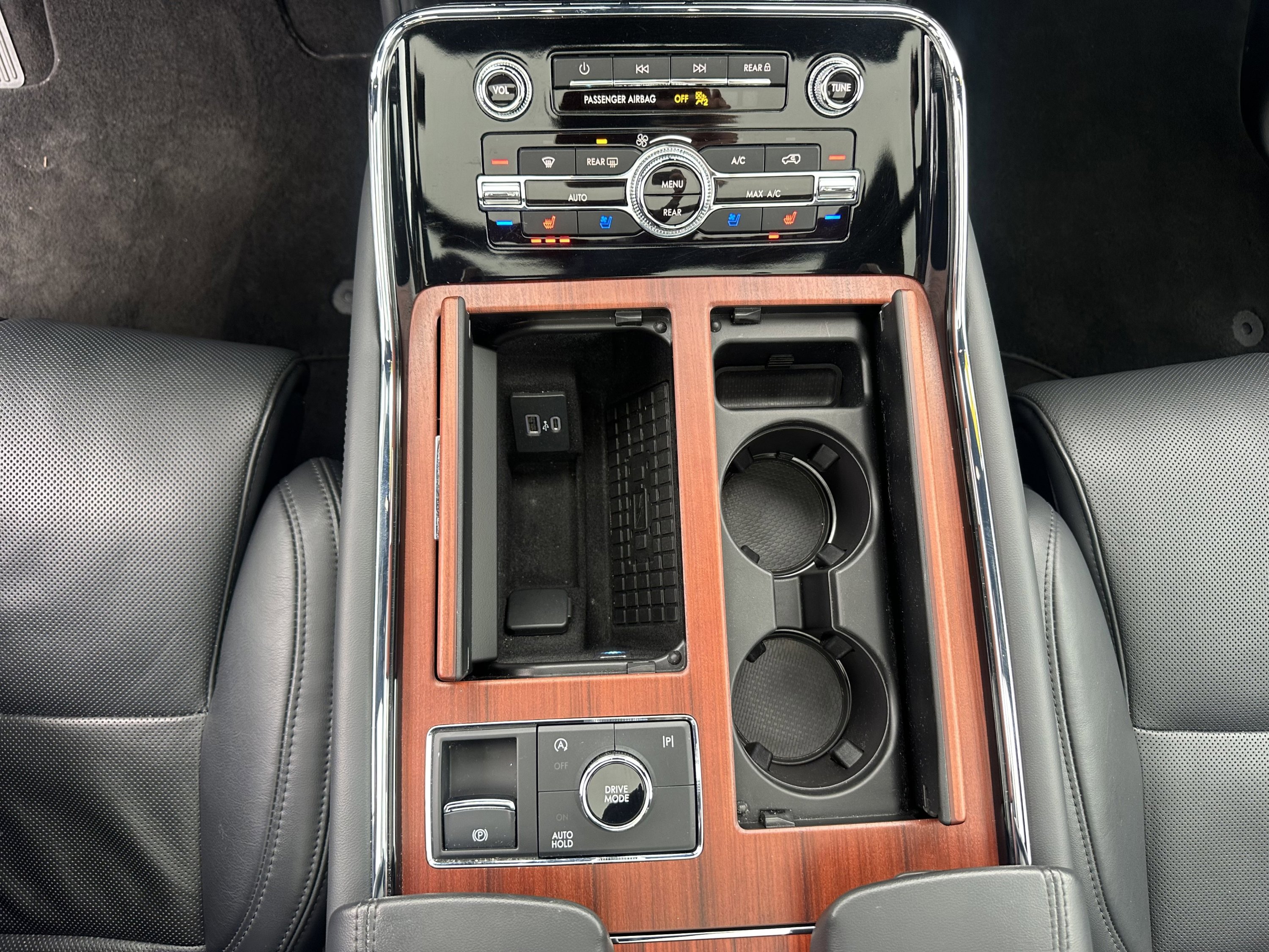 Certified 2024 Lincoln Navigator Reserve image 18