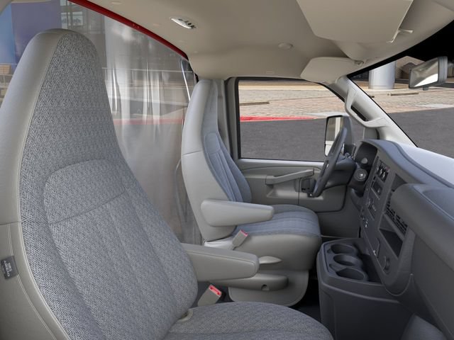 New 2026 Chevrolet Express 3500 RWD image 17