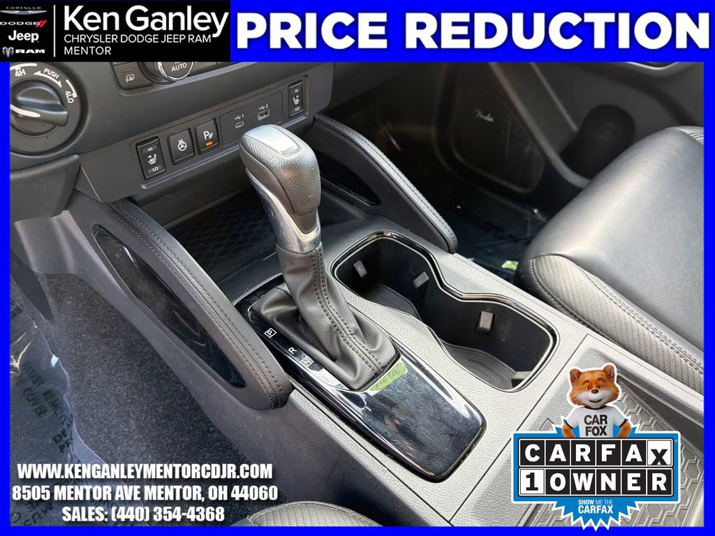 Used 2022 Nissan Frontier PRO-4X w/ Pro-4X Premium Package image 17