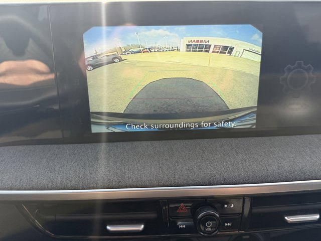 Used 2025 Nissan Kicks SV AWD/4WD image 20