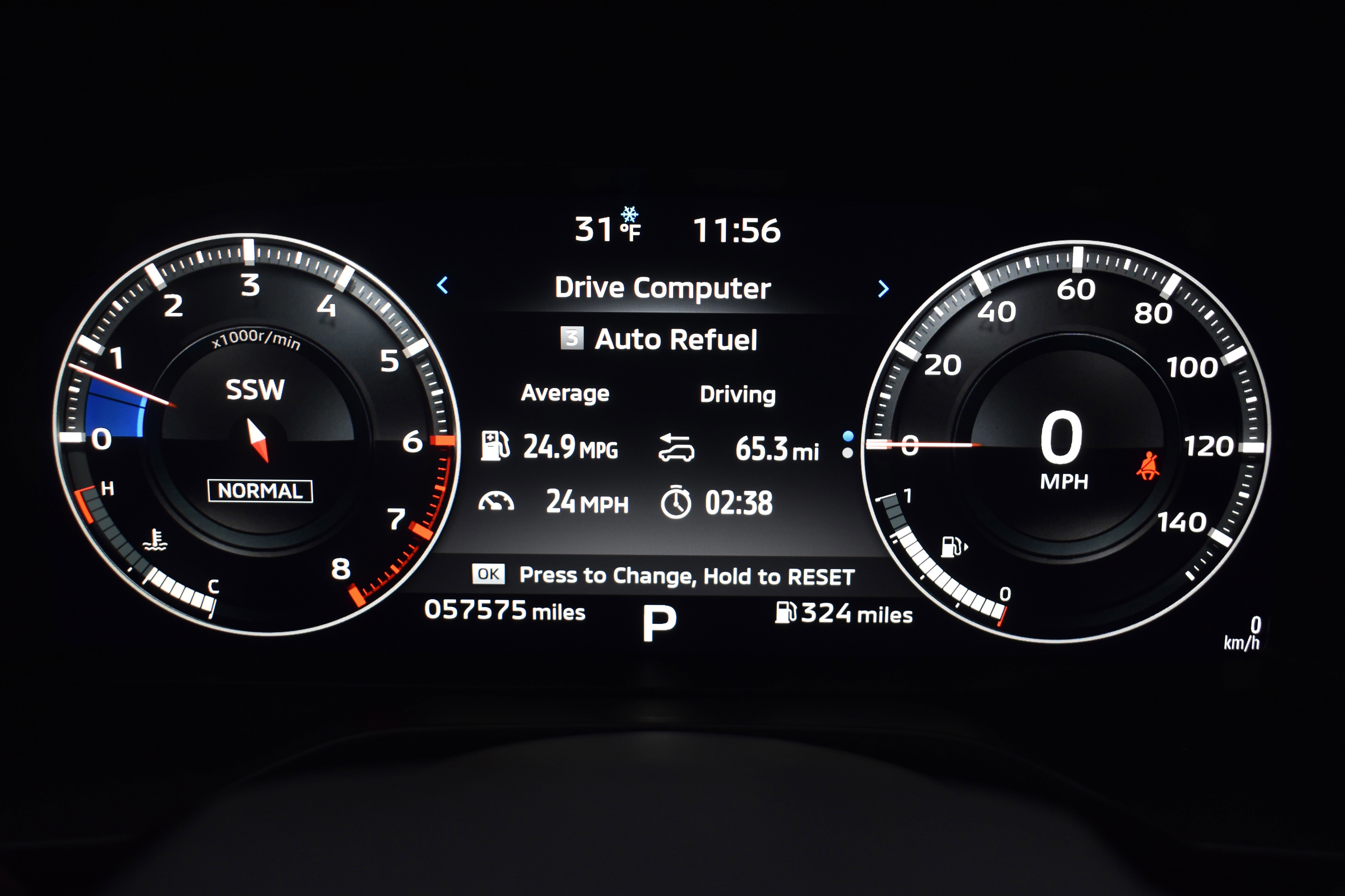 Used 2022 Mitsubishi Outlander SE image 29