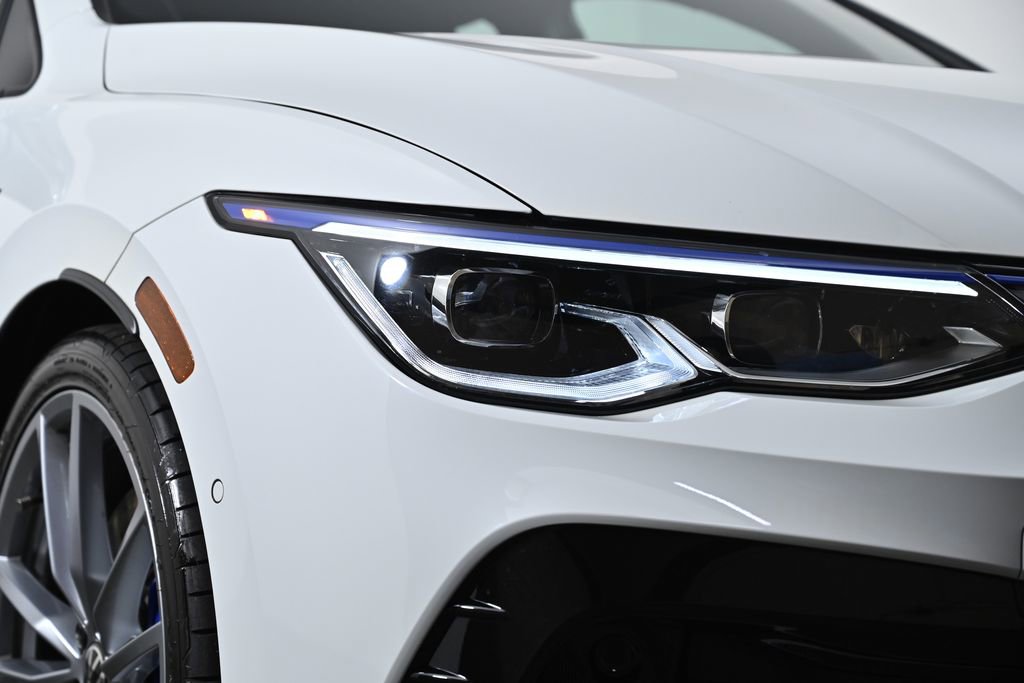 Used 2024 Volkswagen Golf R image 5