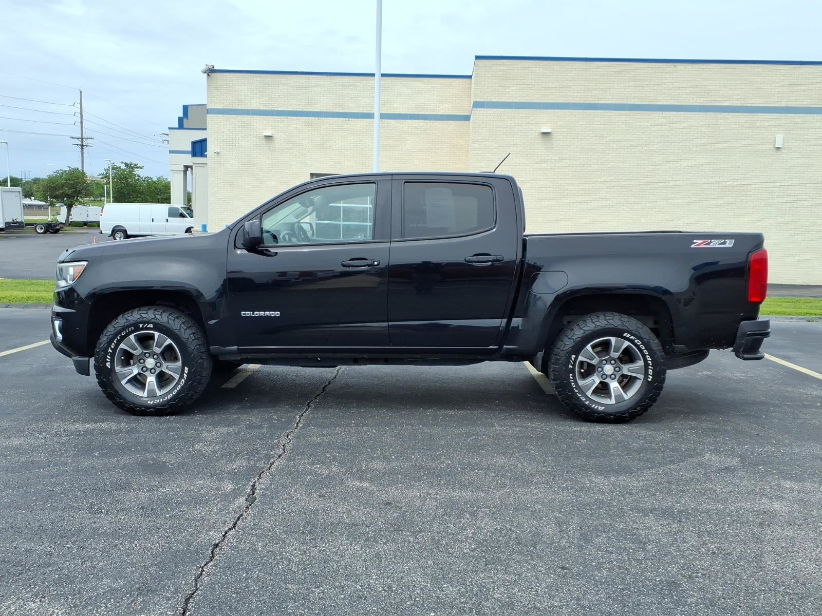 Used 2016 Chevrolet Colorado Z71 AWD/4WD image 4
