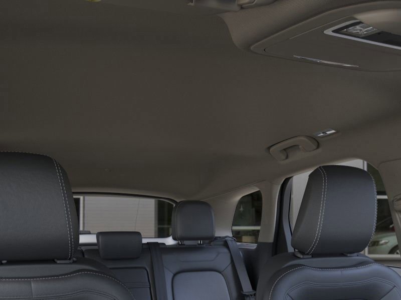 New 2025 Lincoln Corsair Premiere image 29