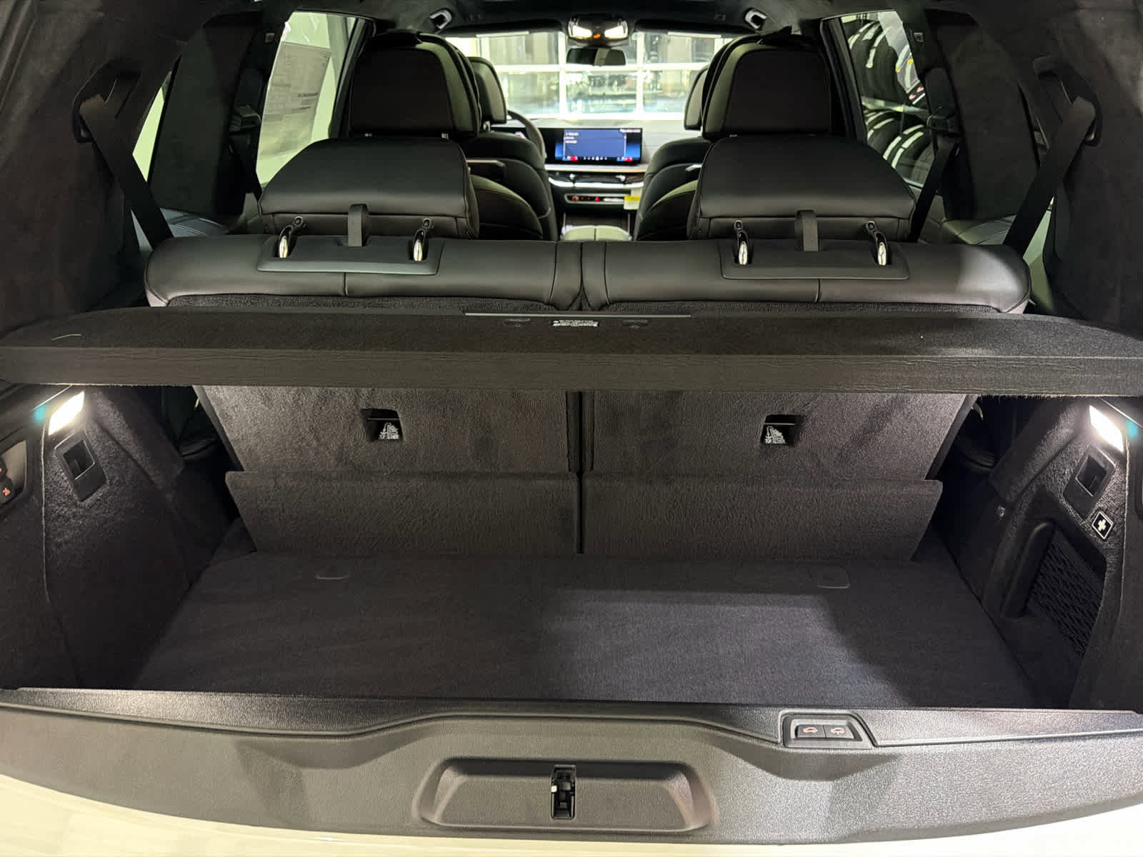 New 2026 BMW X7 xDrive40i w/ M Sport Package image 9