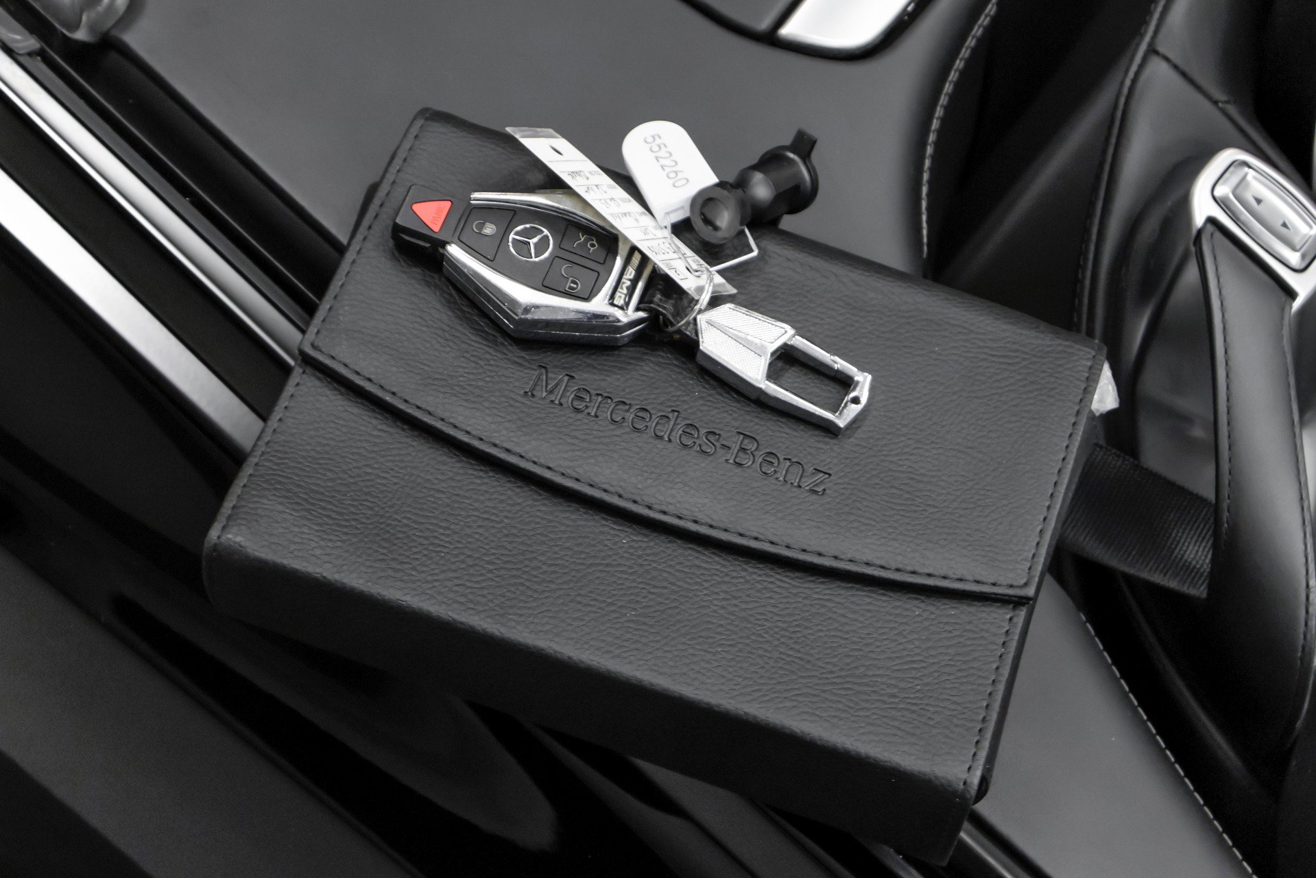 Used 2015 Mercedes-Benz SL 63 AMG w/ Driver Assistance Package image 55