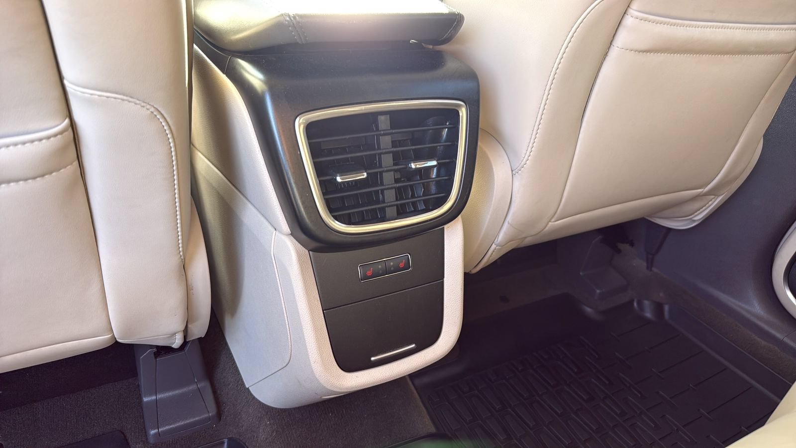Used 2019 Lincoln Nautilus Reserve w/ Cargo Utility Package FWD image 27