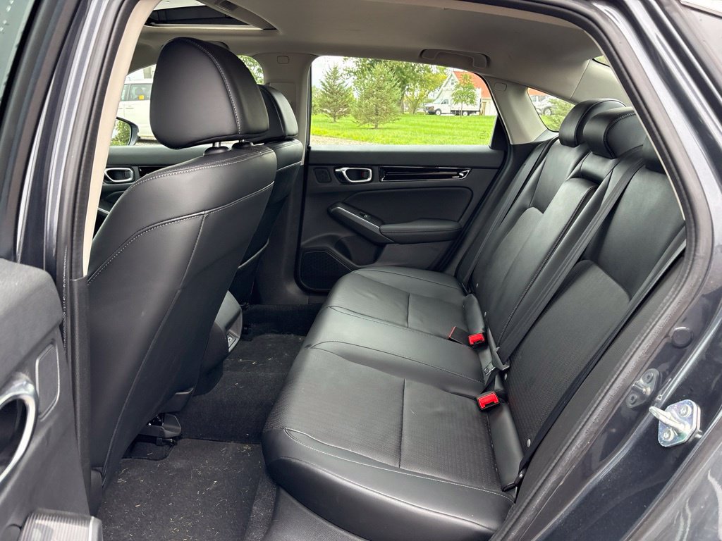 Used 2022 Honda Civic Touring image 14