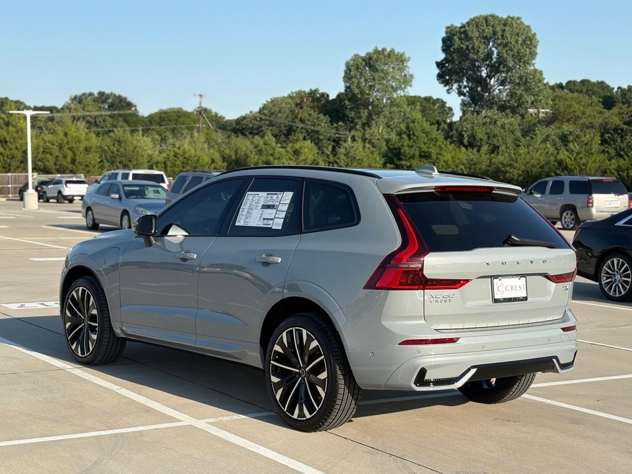New 2026 Volvo XC60 T8 Ultra w/ Protection Package Premier image 4