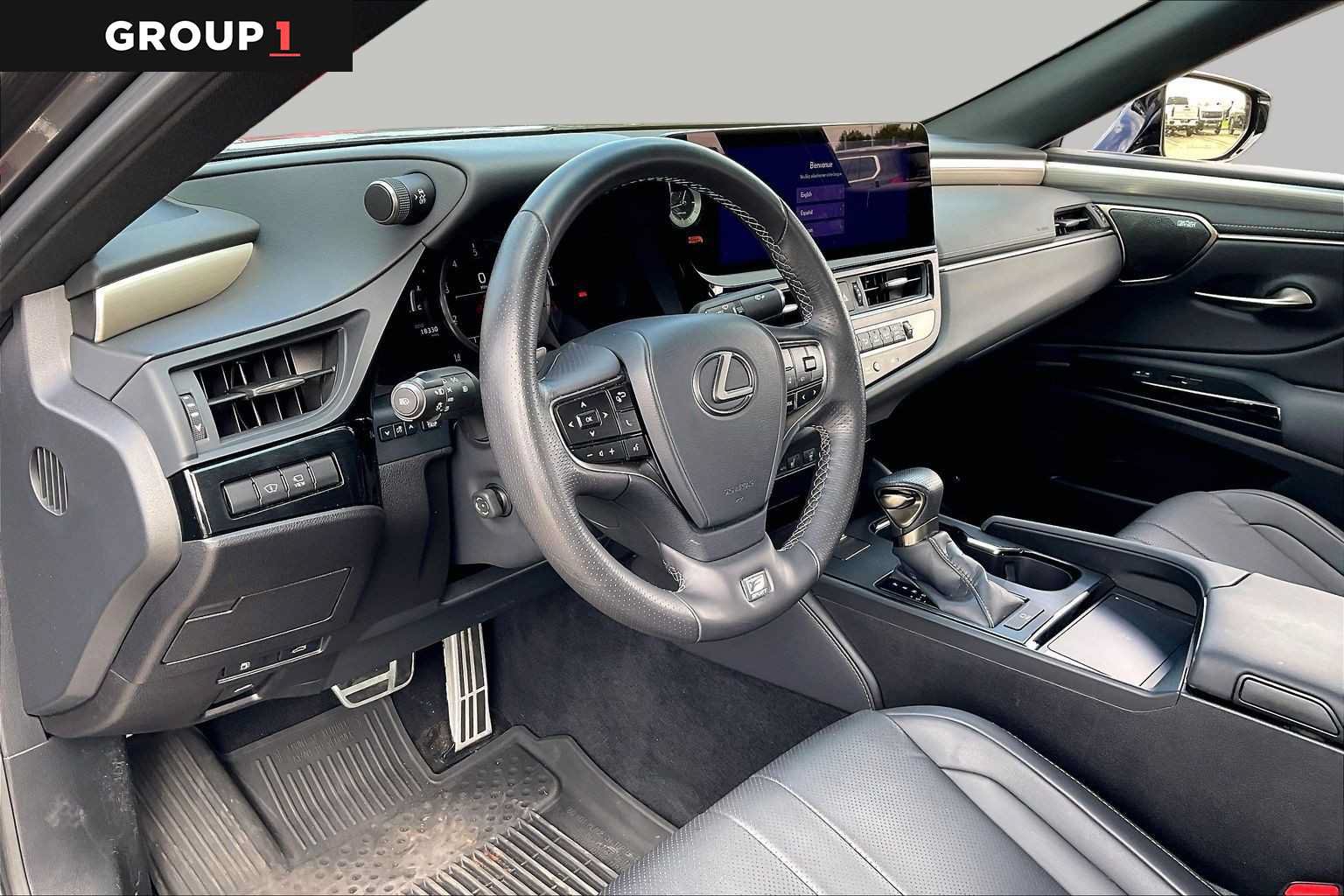 Certified 2024 Lexus ES 350 F Sport w/ Accessory Package (Z2) FWD image 16