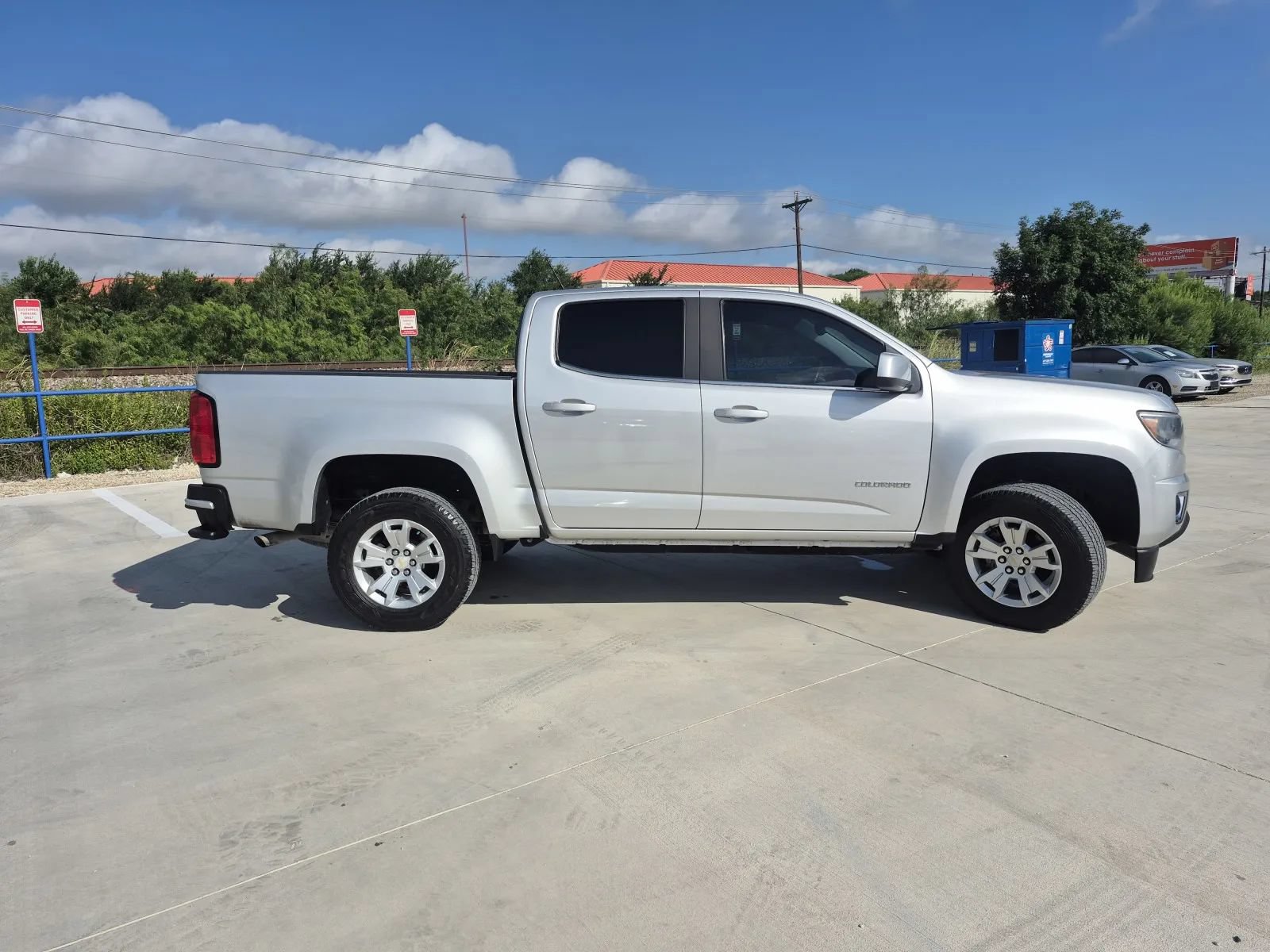 Used 2019 Chevrolet Colorado LT w/ LT Convenience Package RWD image 5