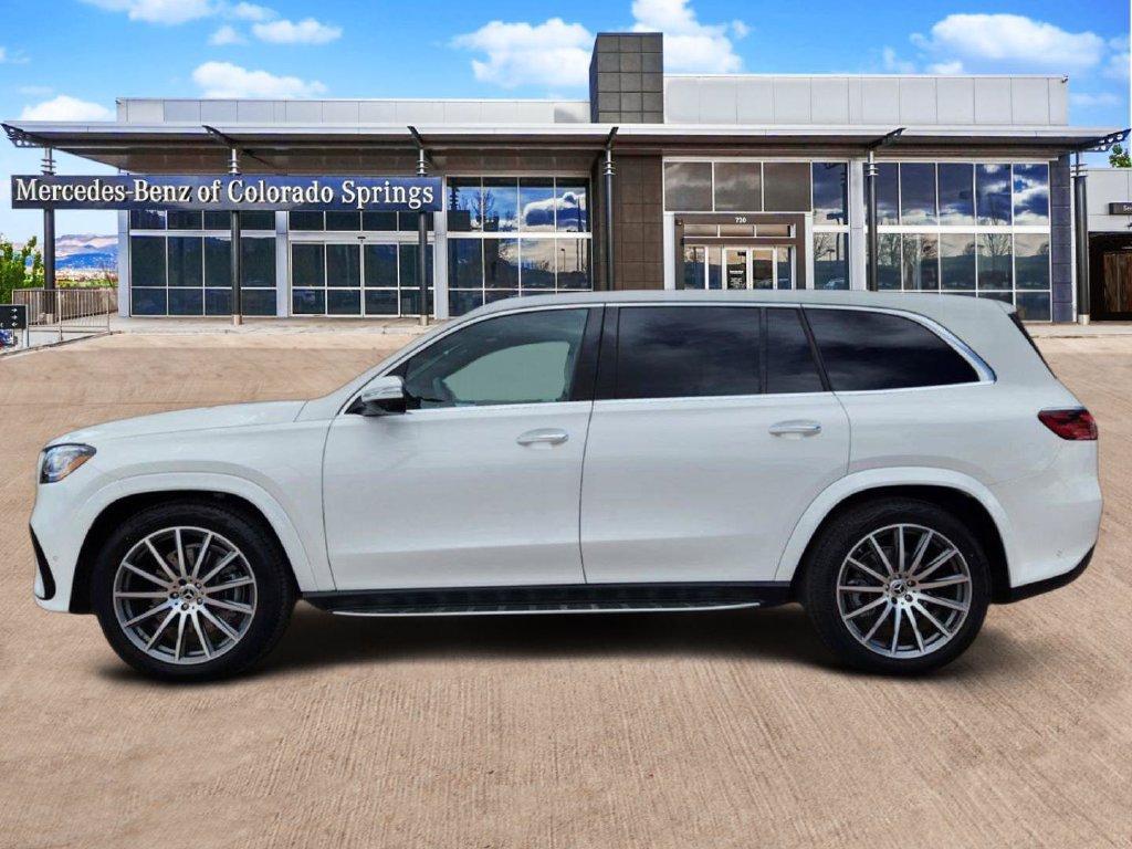 New 2026 Mercedes-Benz GLS 580 4MATIC image 4