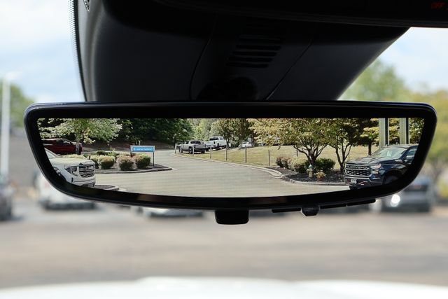 New 2026 GMC Acadia AT4 w/ Super Cruise Package AWD/4WD image 15