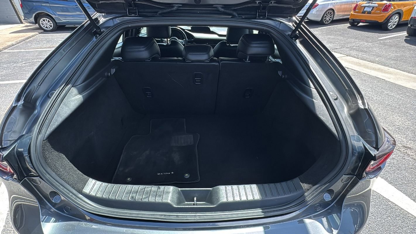 Used 2019 MAZDA MAZDA3 AWD Hatchback w/ Preferred Pkg image 15