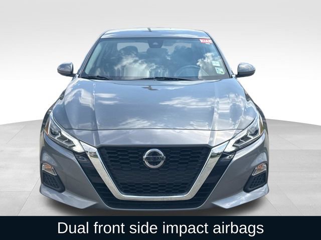 Used 2022 Nissan Altima 2.5 SV image 2