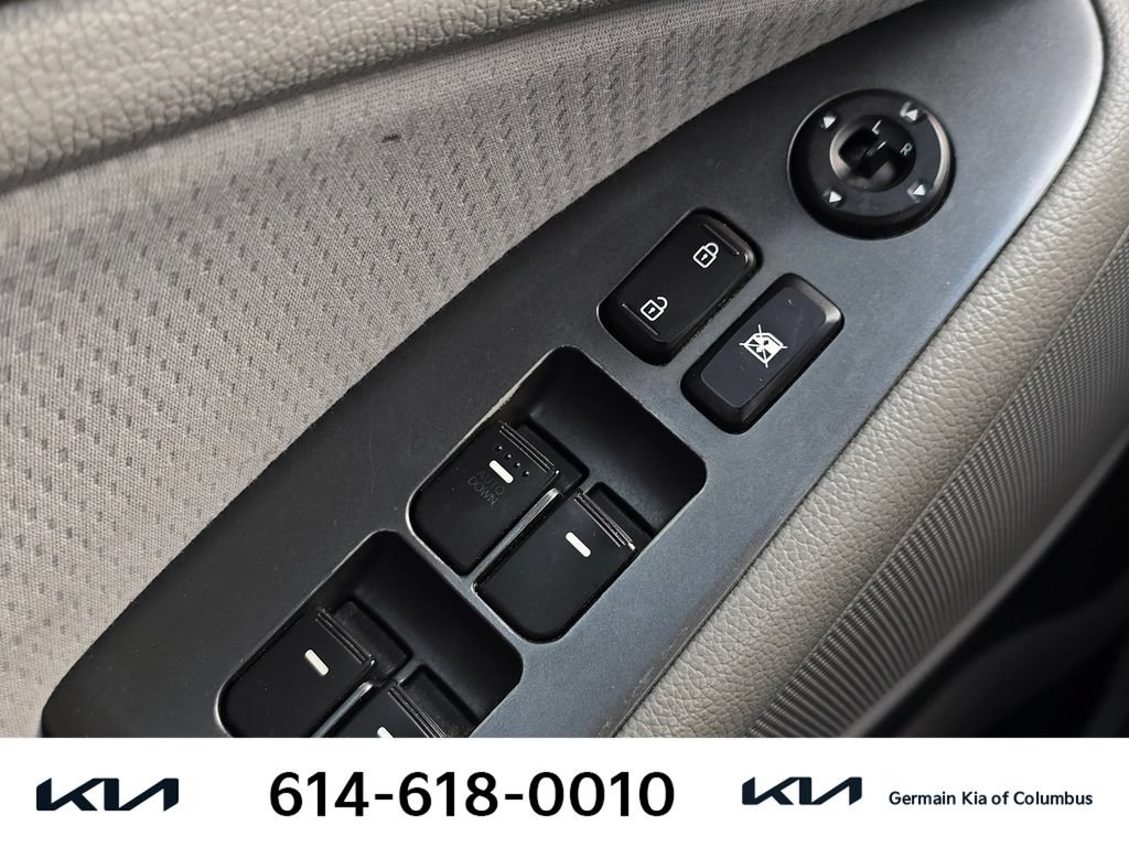 Used 2013 Kia Optima LX FWD image 25