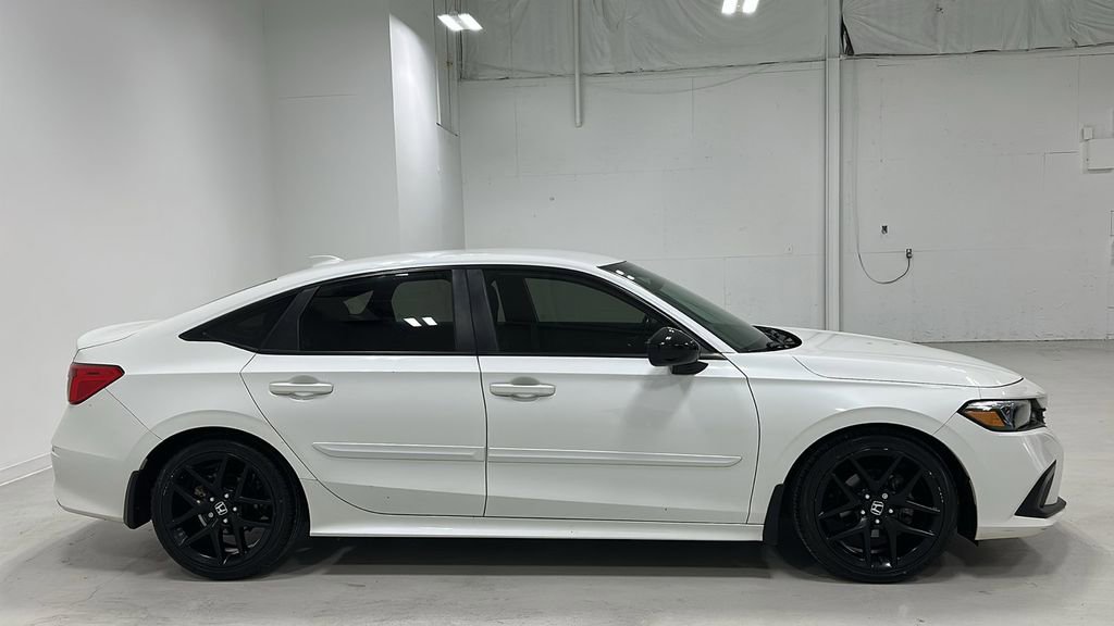 Used 2022 Honda Civic Sport image 6