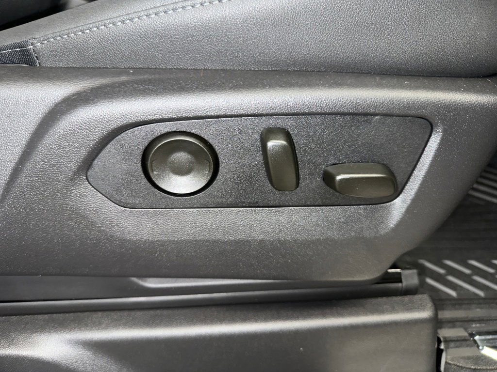 Certified 2026 Chevrolet Silverado 2500 LTZ w/ LTZ Premium Package image 36