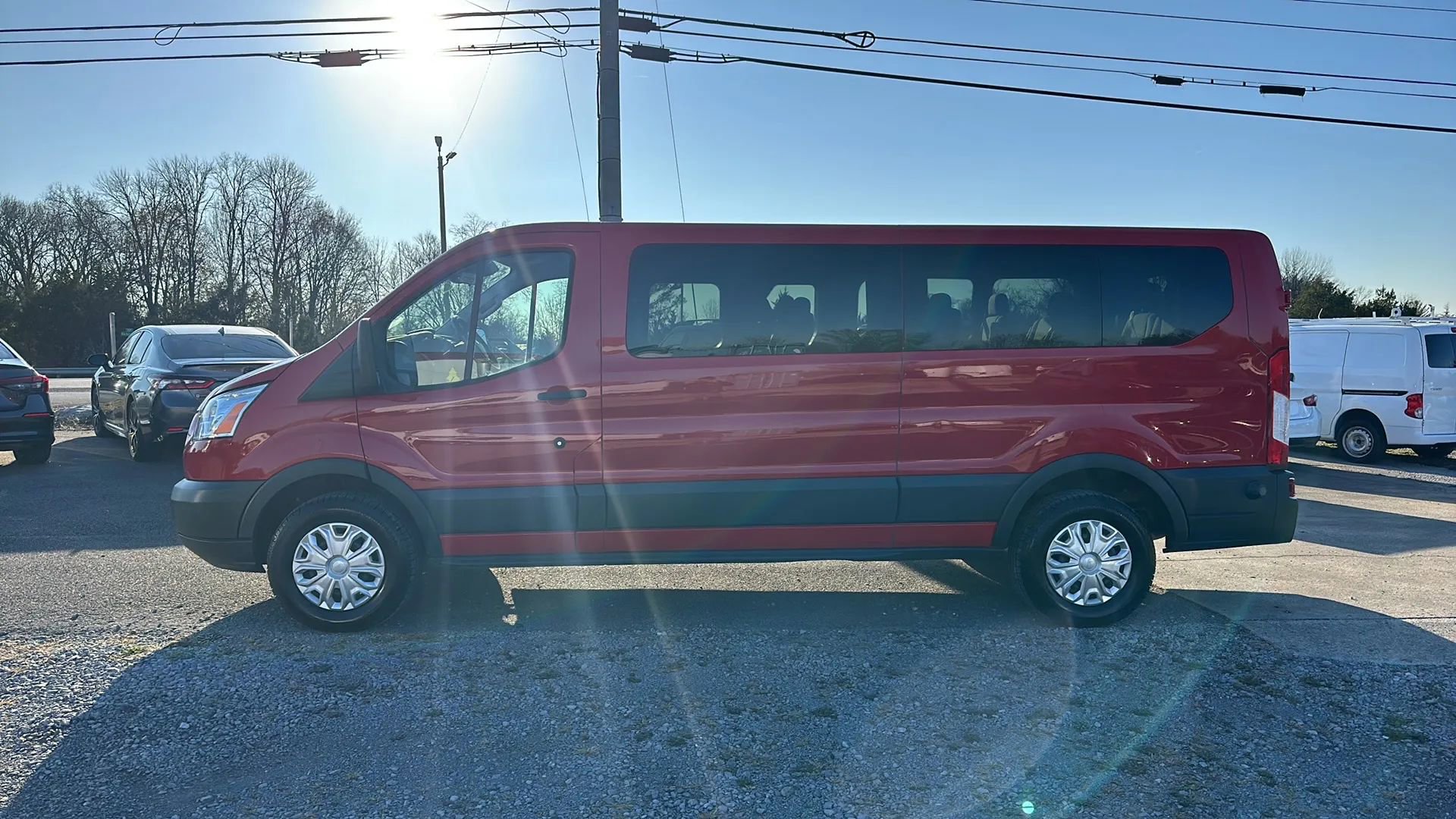 Used 2015 Ford Transit 350 XLT image 4