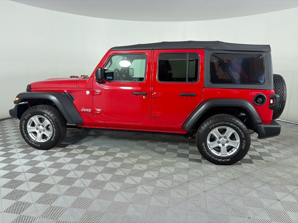Used 2019 Jeep Wrangler Unlimited Sport S AWD/4WD image 4