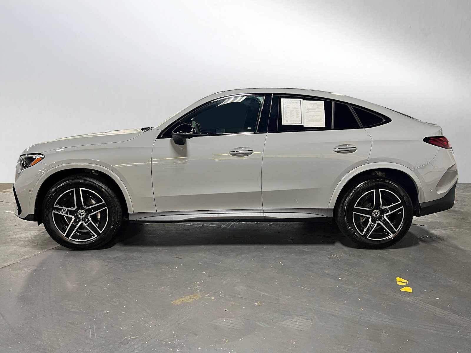 Used 2025 Mercedes-Benz GLC 300 GLC 300 image 6