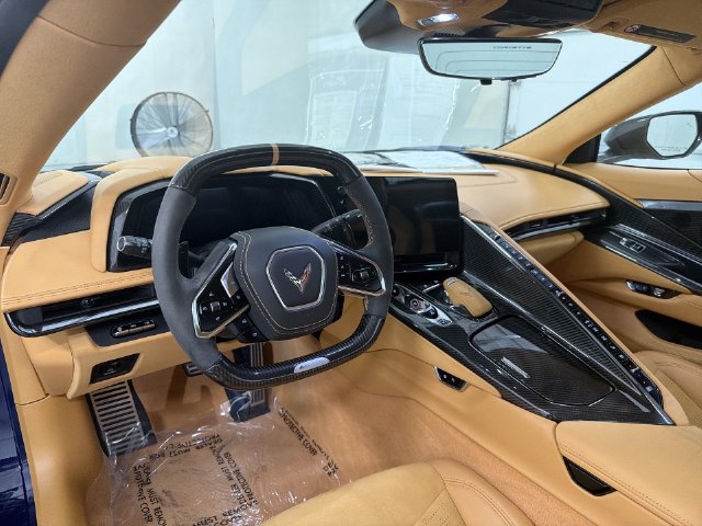 Used 2025 Chevrolet Corvette E-Ray w/ Stealth Interior Trim Package AWD/4WD image 18