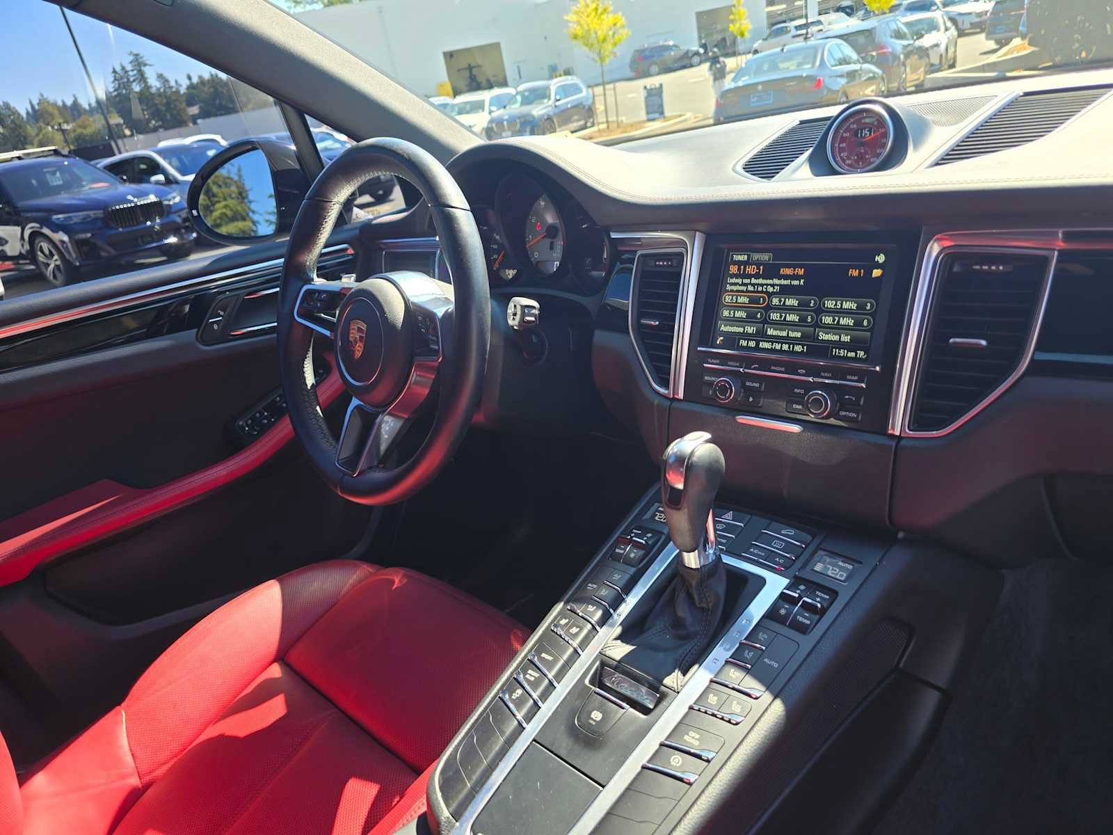 Used 2016 Porsche Macan S AWD/4WD image 10