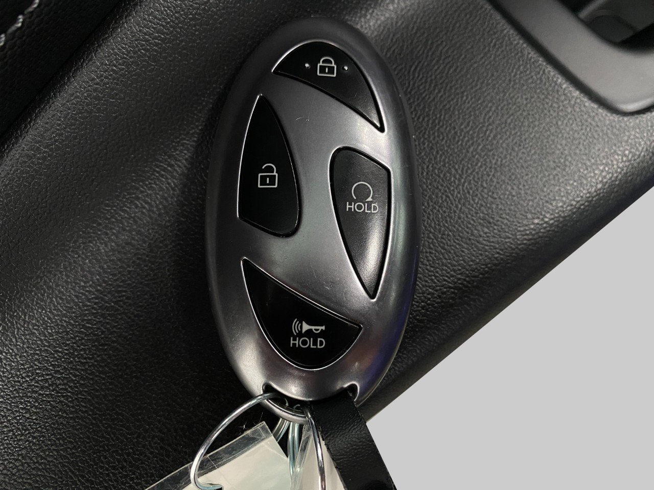 Certified 2025 Hyundai Elantra Sport image 29