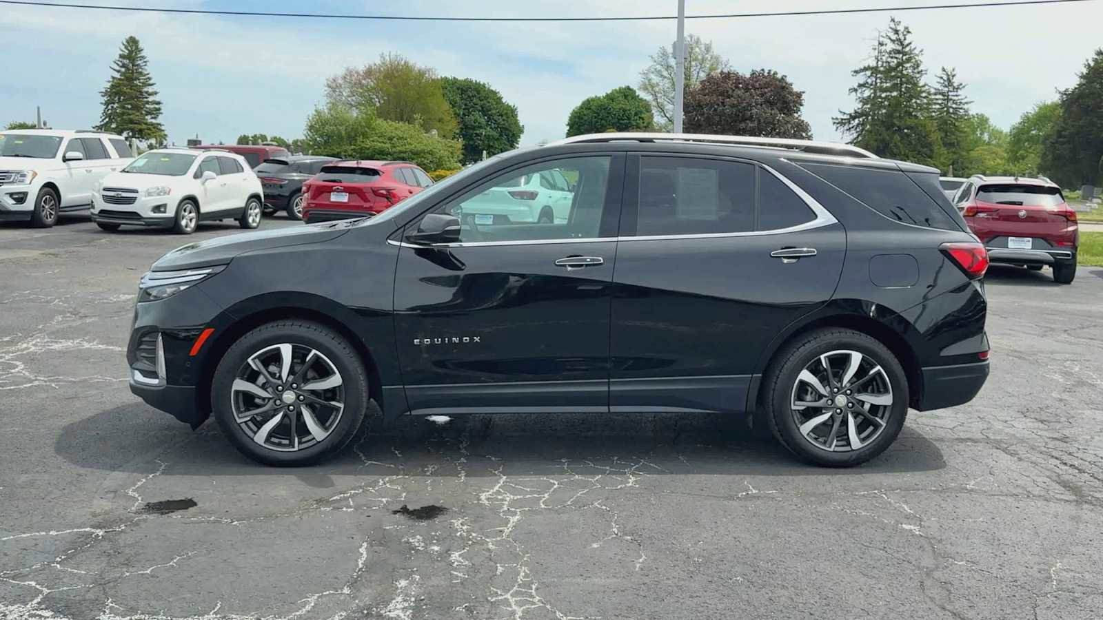 Certified 2022 Chevrolet Equinox Premier FWD image 5