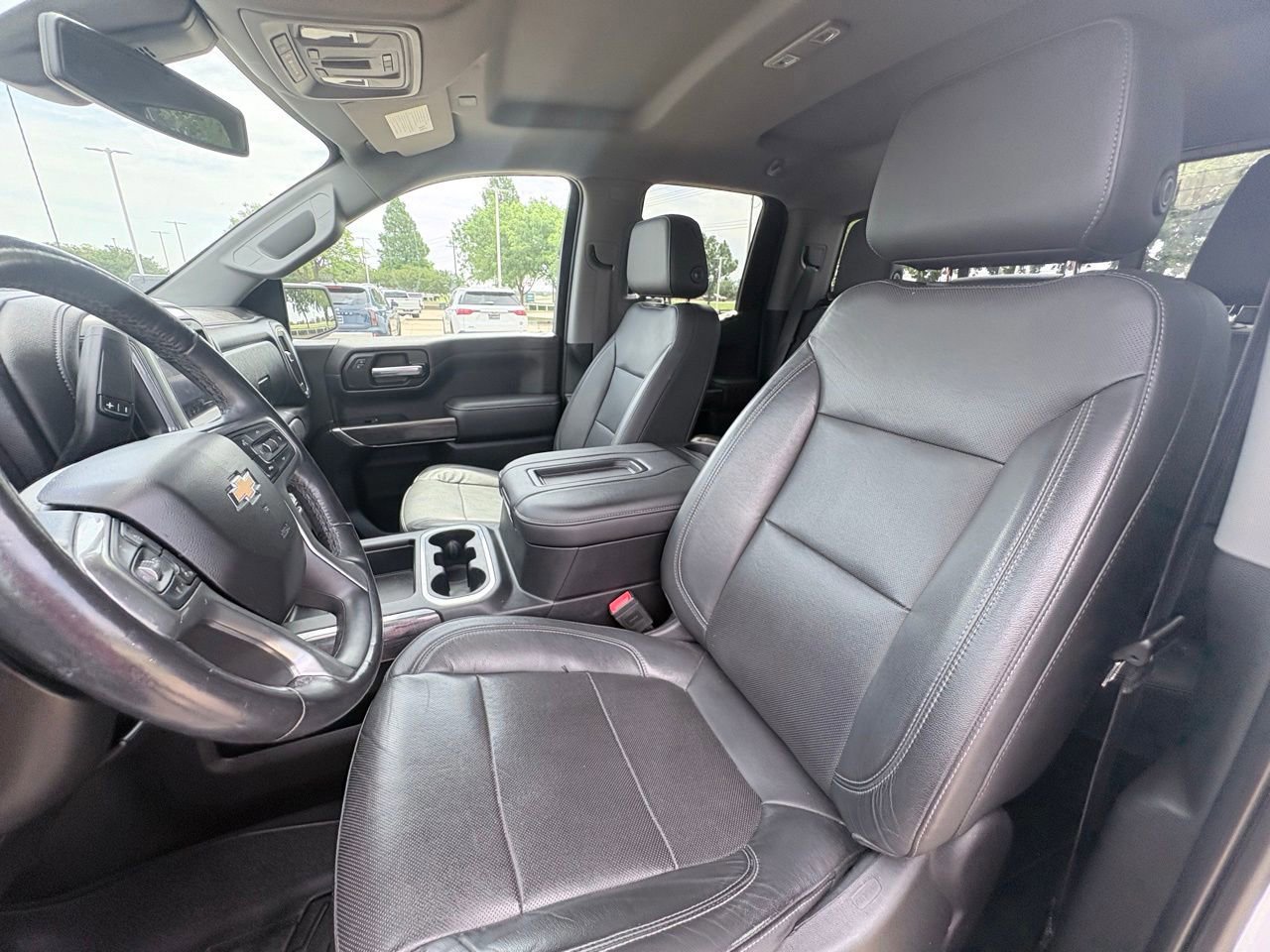 Used 2019 Chevrolet Silverado 1500 LTZ w/ LTZ Texas Edition RWD image 6