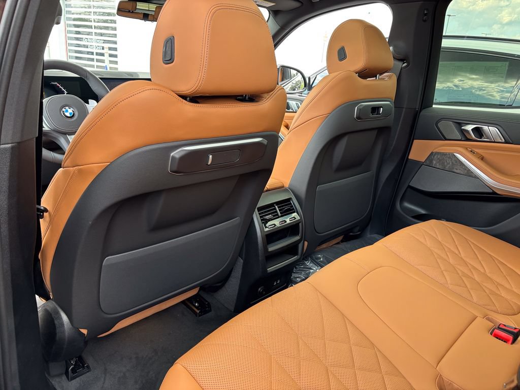New 2026 BMW X5 xDrive40i w/ M Sport Package AWD/4WD image 29
