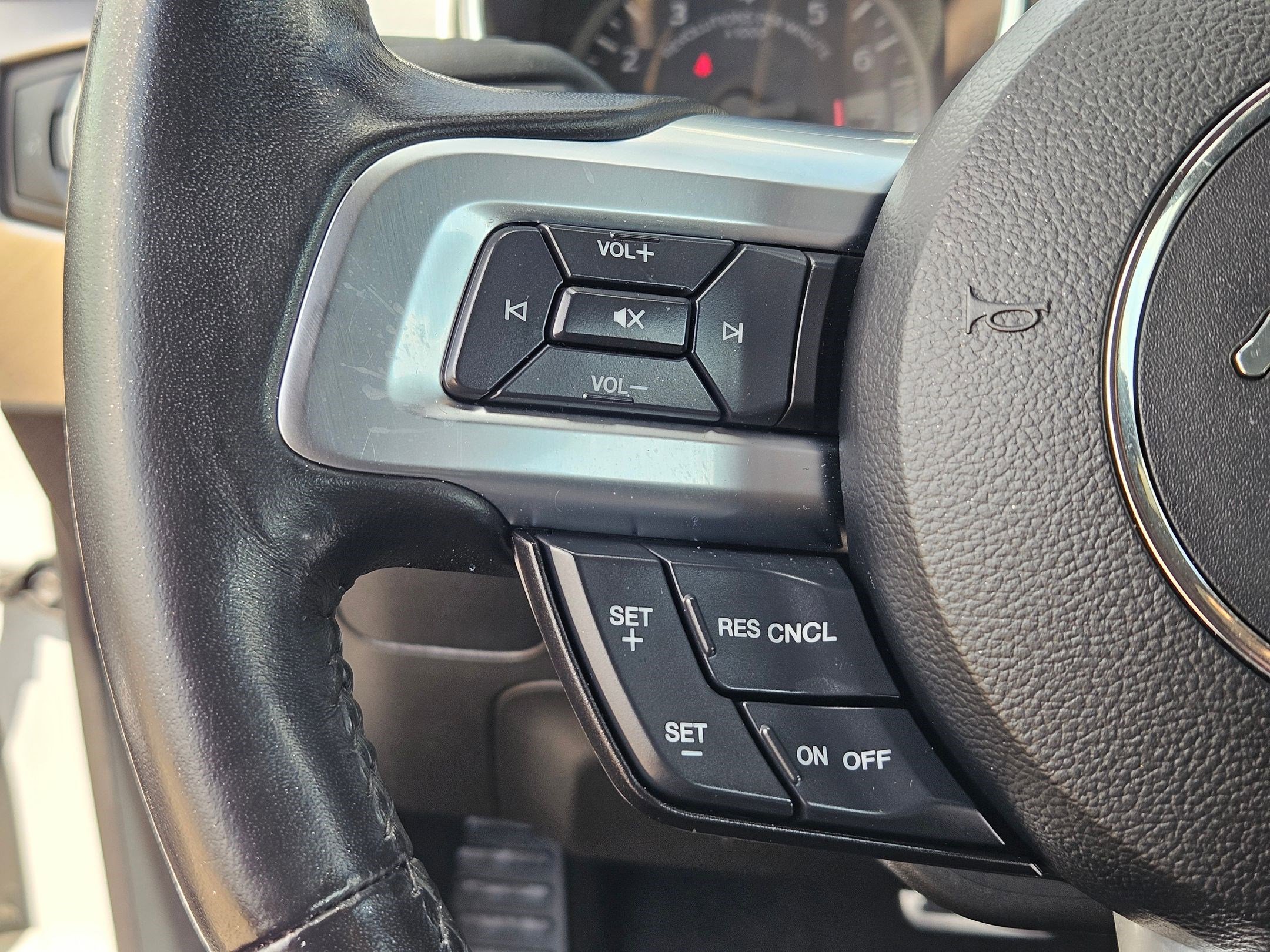 Used 2023 Ford Mustang Premium image 18