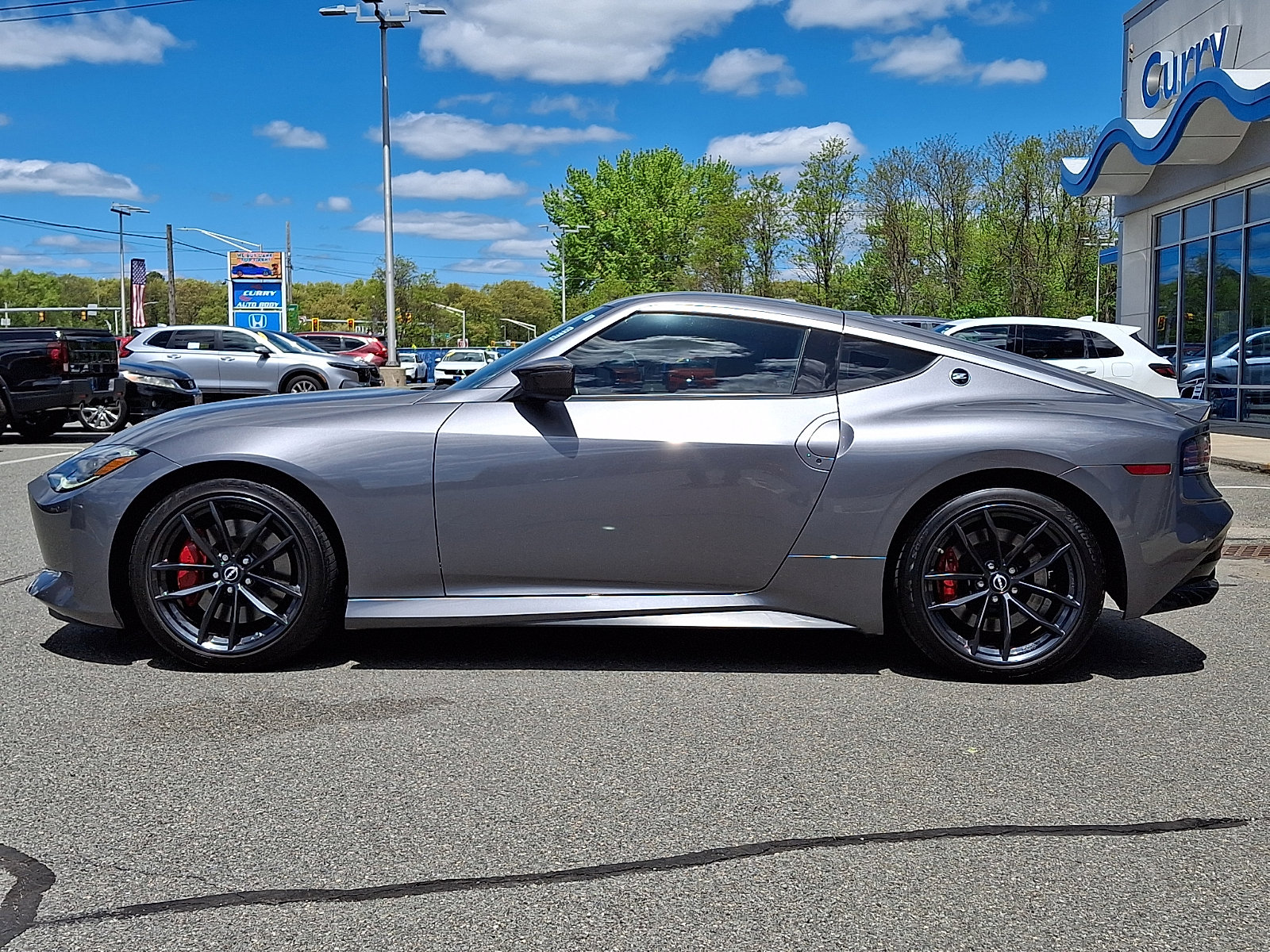 Used 2024 Nissan Z Performance w/ Floor Mat Package RWD image 7