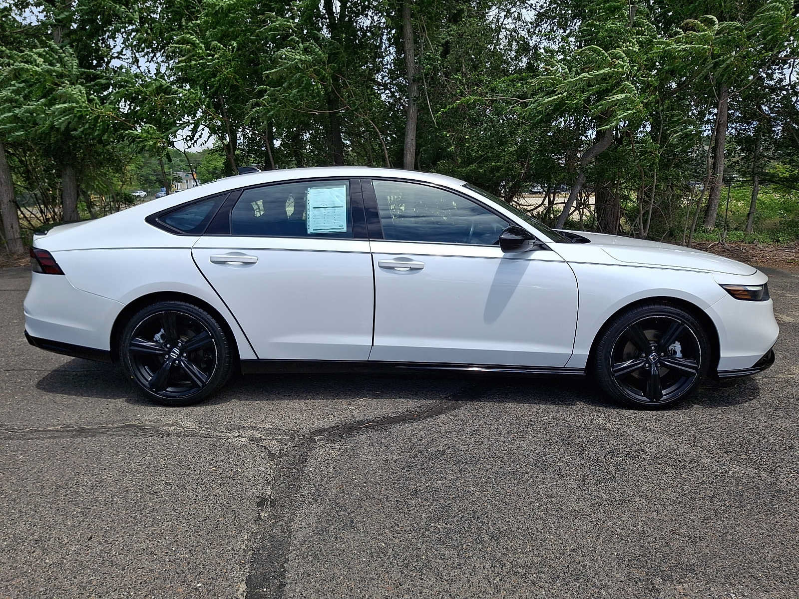 Used 2023 Honda Accord Sport image 7