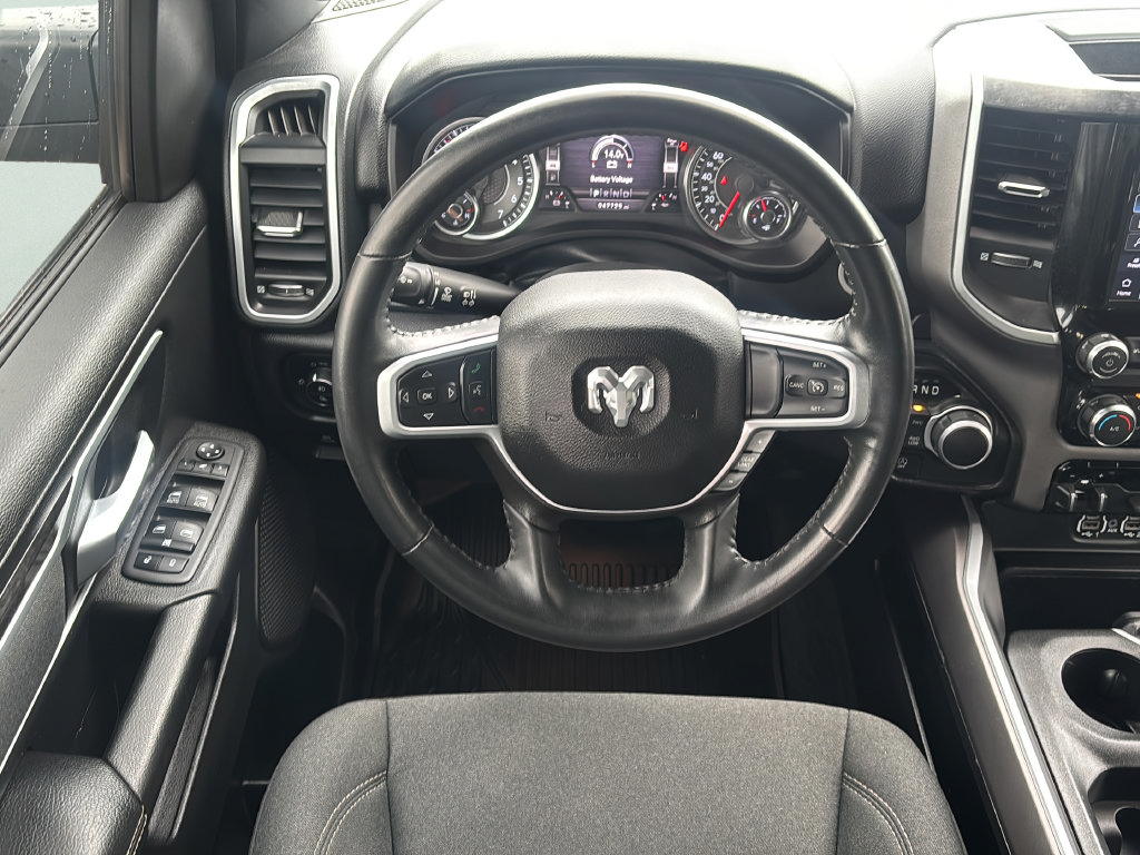 Used 2022 RAM 1500 Big Horn AWD/4WD image 17