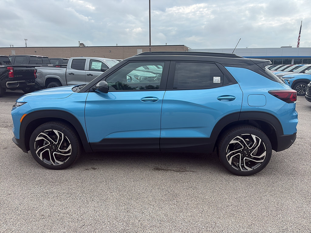New 2026 Chevrolet TrailBlazer RS w/ Convenience Package AWD/4WD video 2