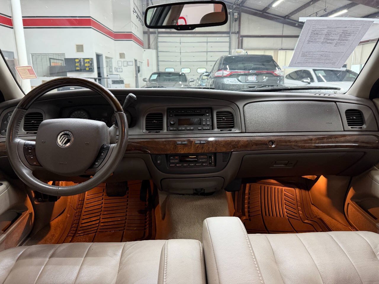 Used 2010 Mercury Grand Marquis LS RWD image 20