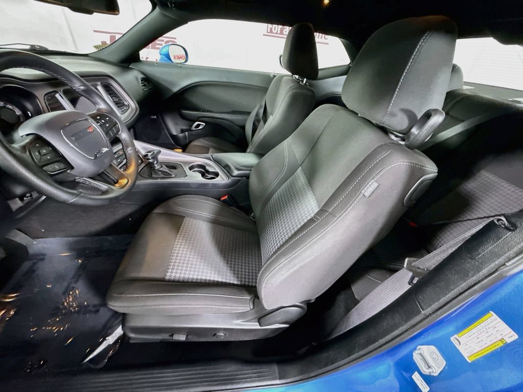 Used 2023 Dodge Challenger SXT w/ Blacktop Package RWD image 25